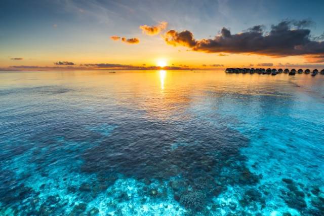 第一次出国游玩 需要了解的全在这里!